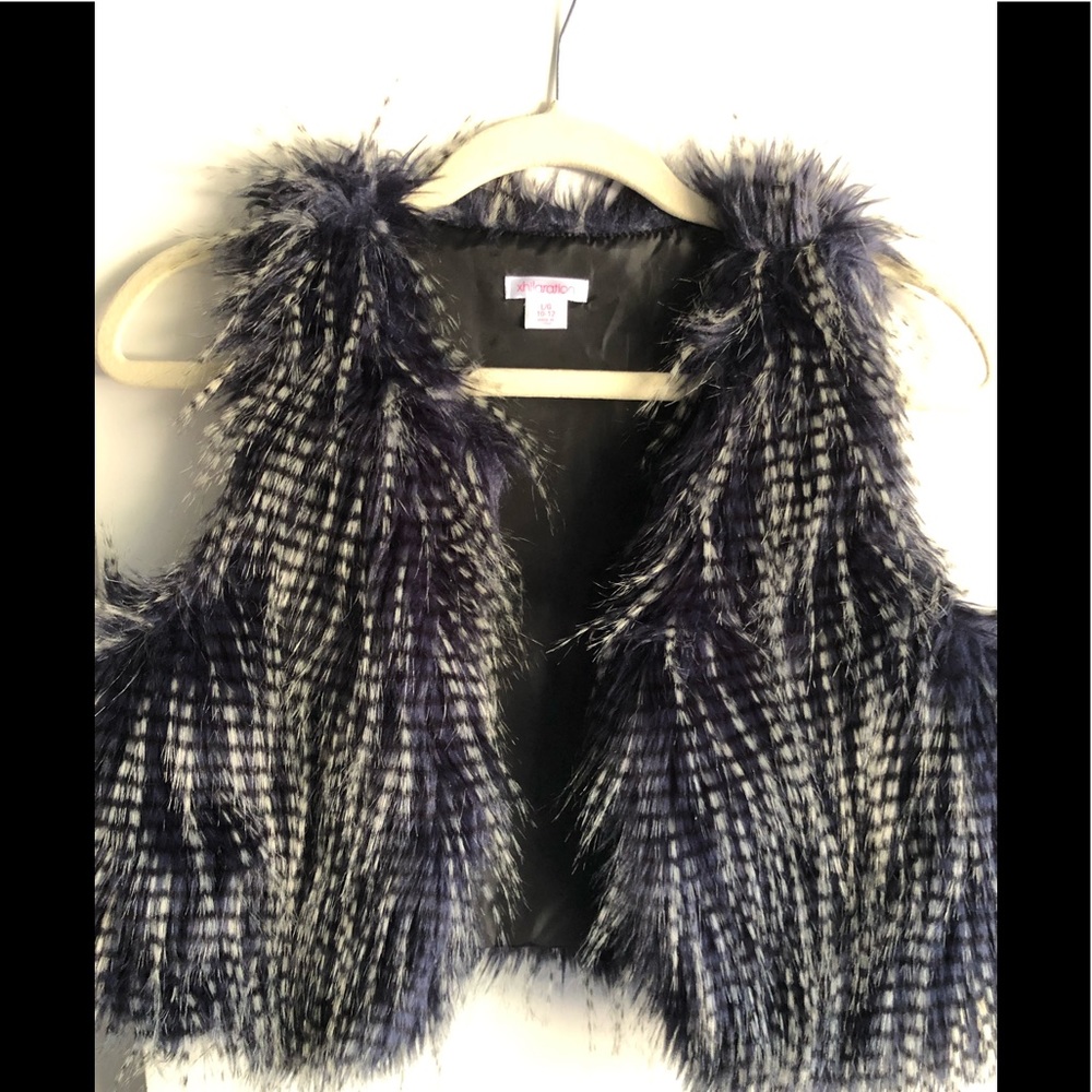 Girls vest